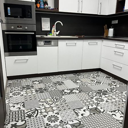 Centrum Apartman Leyla Μπαρντέγιοβ Εξωτερικό φωτογραφία