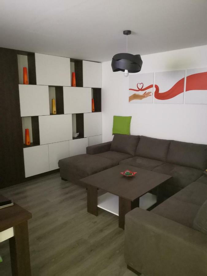 Centrum Apartman Leyla Μπαρντέγιοβ Εξωτερικό φωτογραφία