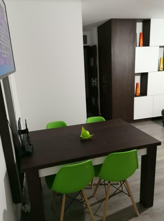 Centrum Apartman Leyla Μπαρντέγιοβ Εξωτερικό φωτογραφία